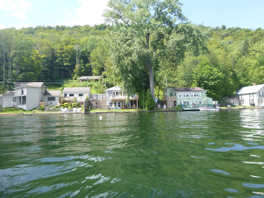 DeRuyter Lake Camp Cottages for Rent in DeRuyter, New York, United States