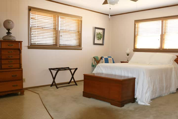 Спалня 1 с двойно легло