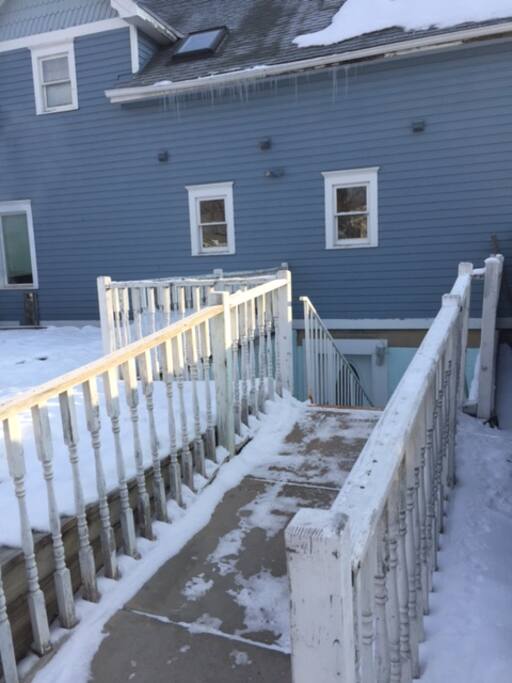 This is the walkway down to the entrance.