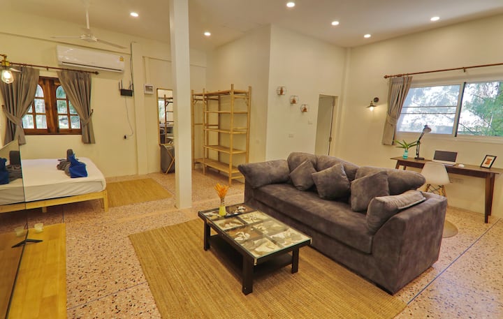 Blondie Boutique Studio - Ko Pha-ngan