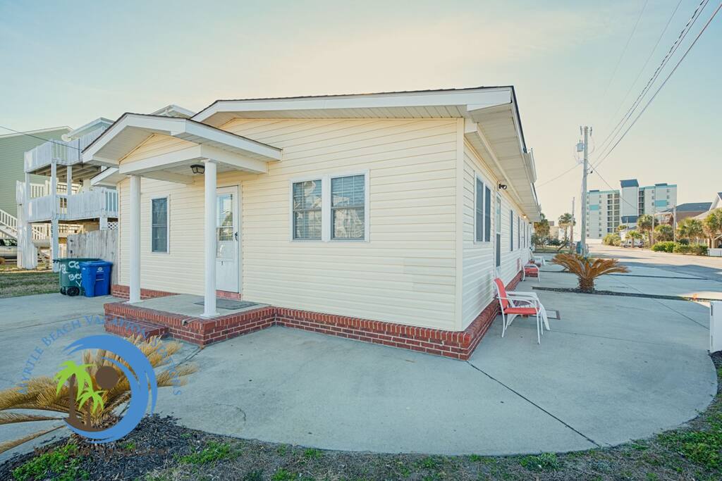 Cherry Grove Beach Bungalow #1 - Houses for Rent in North ...
