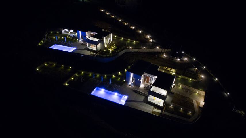 Sea View Villas Antheklia gallery image 2