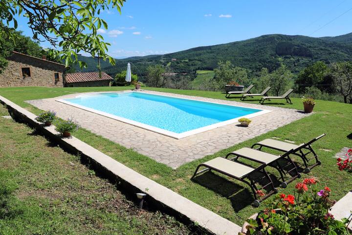 Villas In Med managed Airbnb listing 3