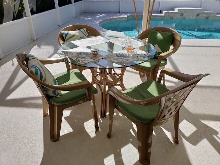 Beautiful 2BR home, heated salt pool