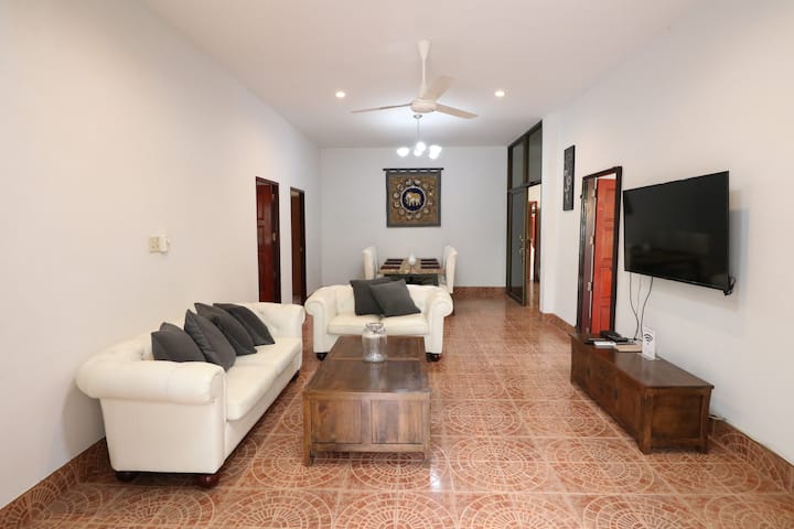 Easy House With Private  Swimming Pool Center - Hua Hin