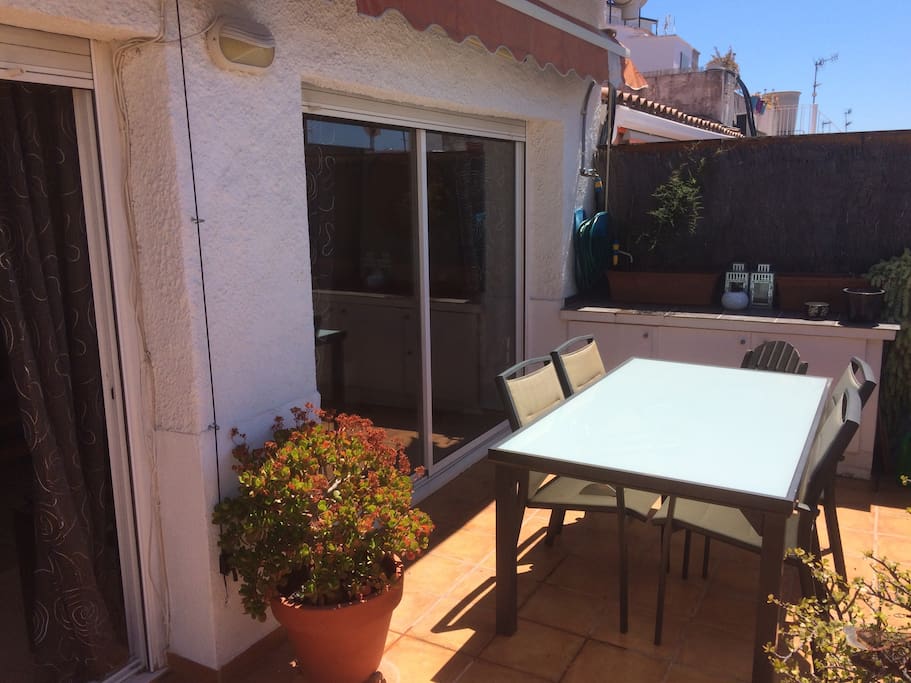 Front terrace