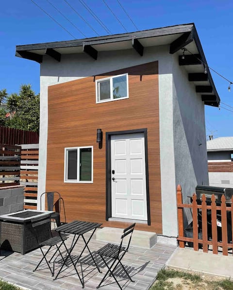 Top performing Airbnb: Fig Tree Bungalow in Navajo