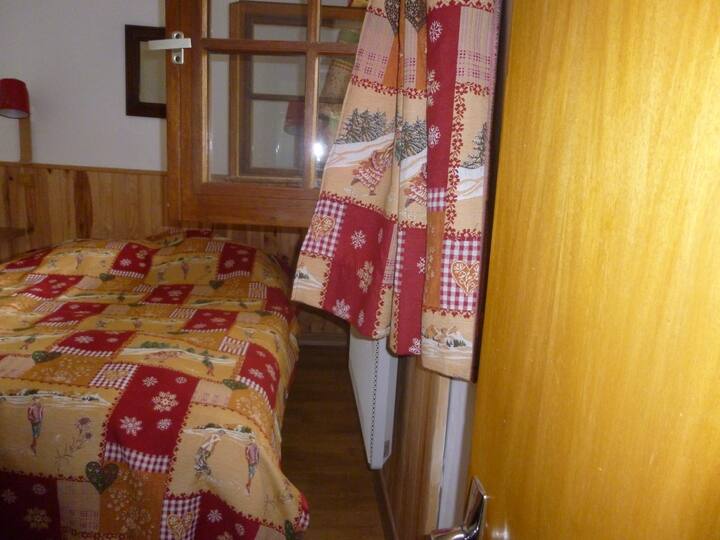 חדר שינה 2 אנשים, קומת קרקע