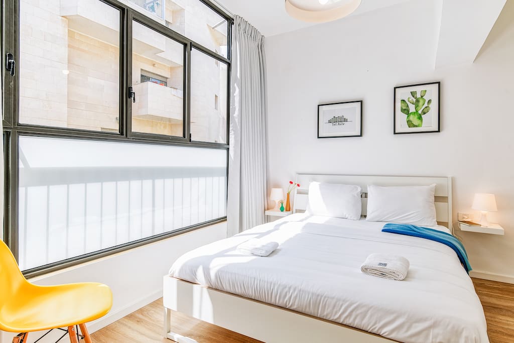 master bed room