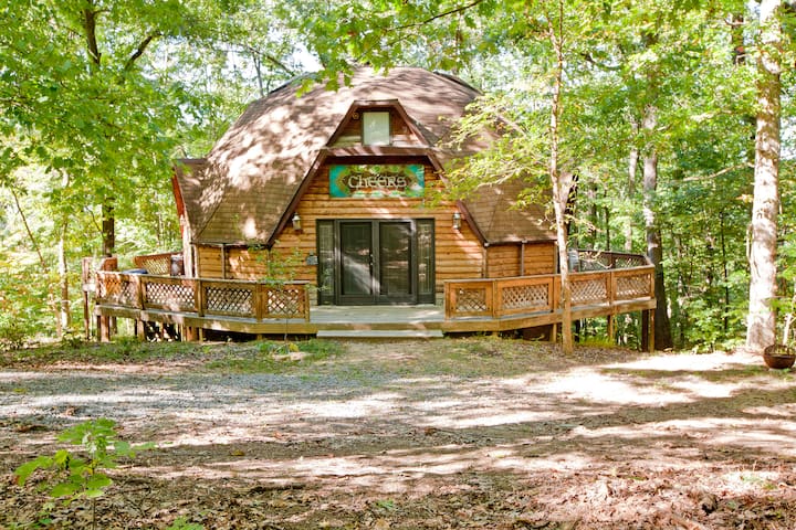Dome cabin Harpers Ferry West Virginia cabins