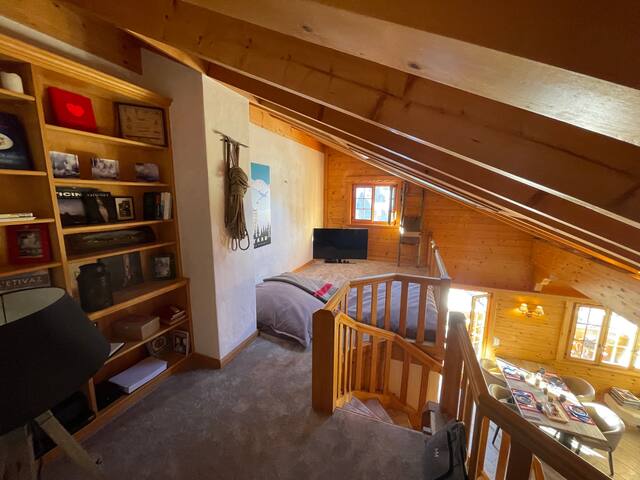 Super Attique avec cheminée et vue imprenable gallery image 5