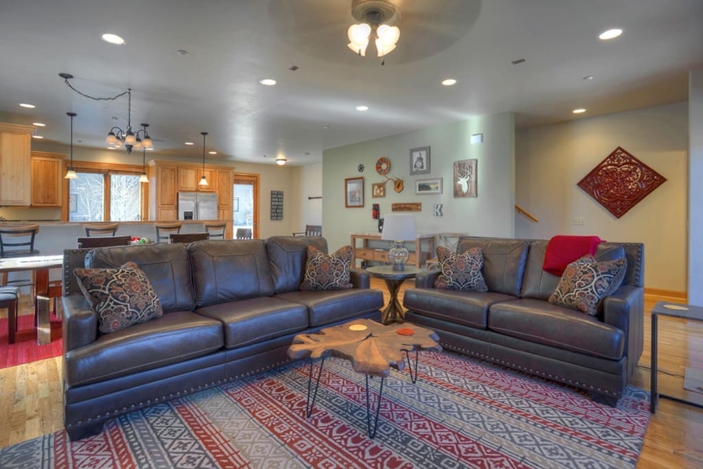 Living room in Durango Colorado vacation rental townhome between downtown and Purgatory Resort