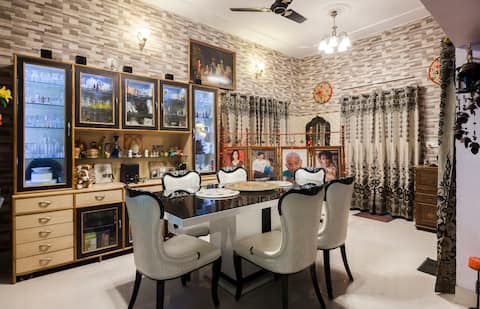 Col Sharma's Homestay A/C Room-2