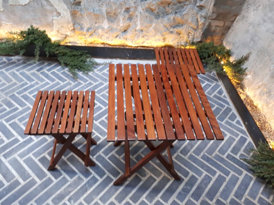 OUTDOOR FURNITURE