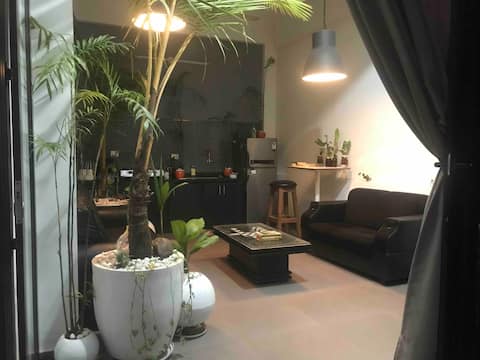 the OASiS | 3 bedrooms 3 bathrooms AC, WiFi, RO