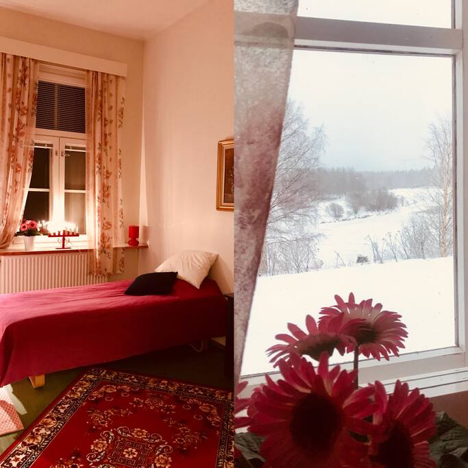 1 person bedroom with 80cm bed