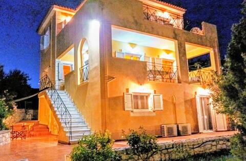 Gythio Seaside Villa Dimitrios - Panoramic View