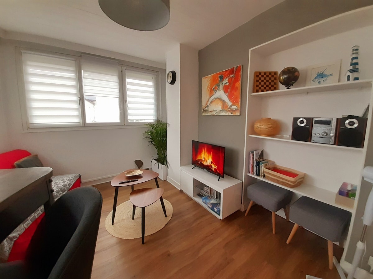 Propriété Airbnb réussie: Beautiful apartment in the heart of the city with sea view à Quiberon