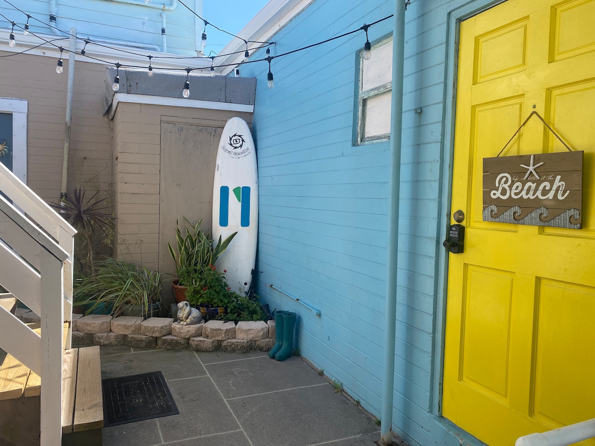 Cozy Retreat, oversize pking, Jeep Beach Daytona