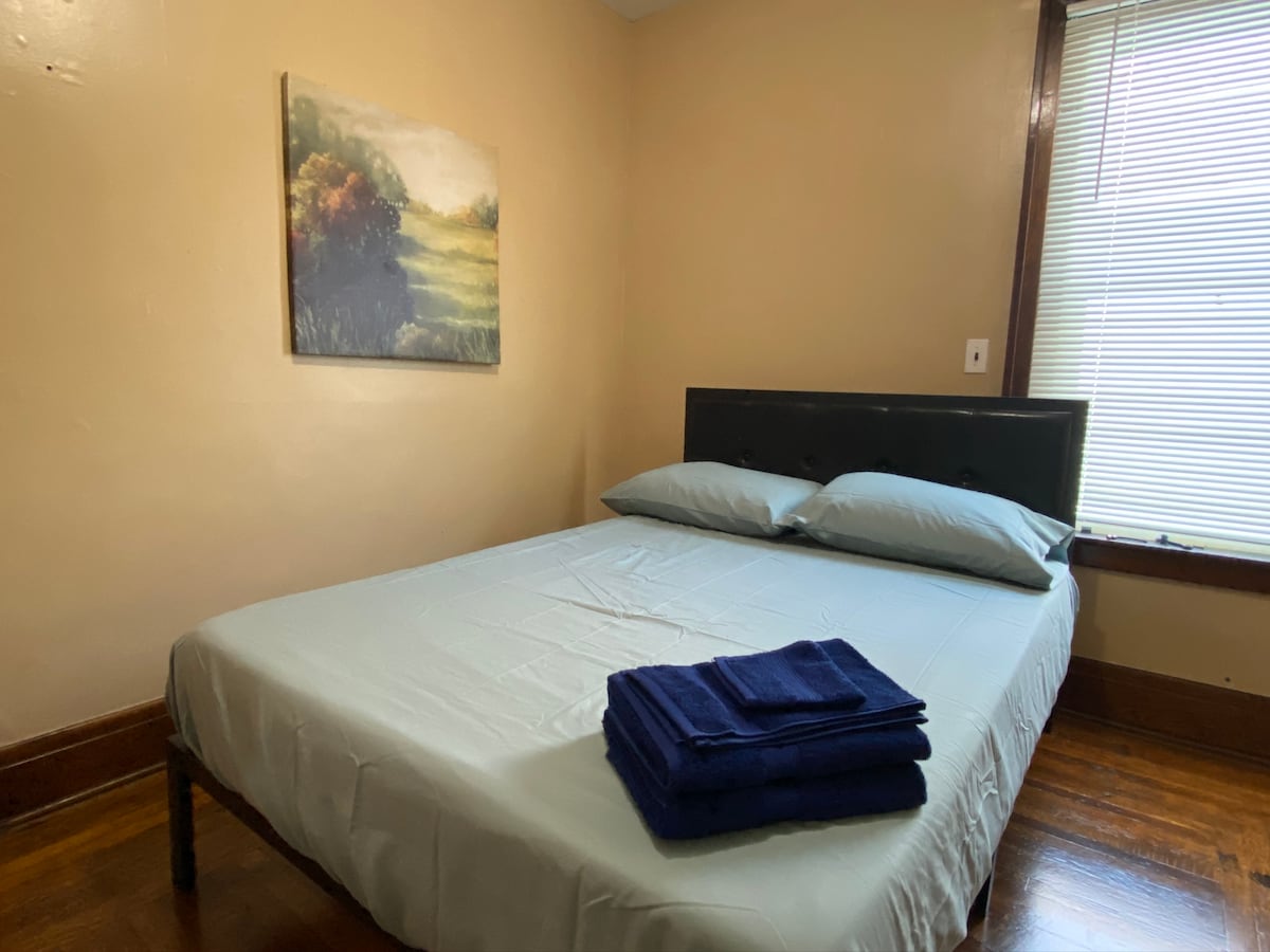 غرفة النوم 1