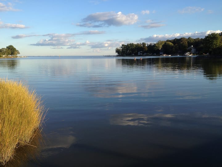 Wonderful Waterfront BungalowKayaks/Dogs OK/Nr DC Cottages for Rent