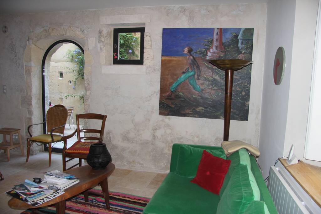 le salon et cour intérieure