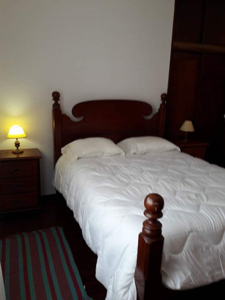 Casa dos Cabeços - Поглед кон градина со двојна соба