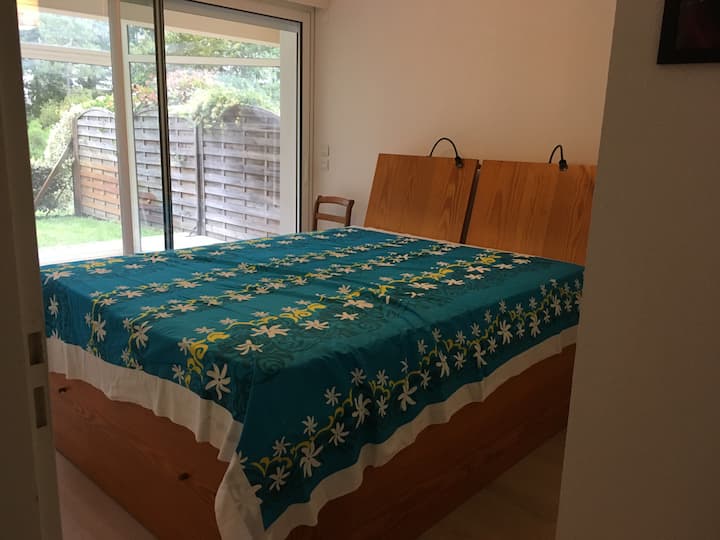 Chumba cha kulala na veranda