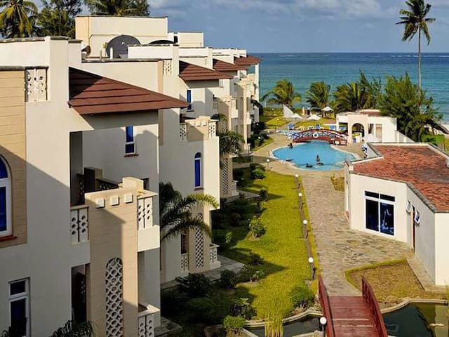 Azul Margarita Beach Resort Resorts For In Mombasa Azul Margarita Beach Resort Resorts