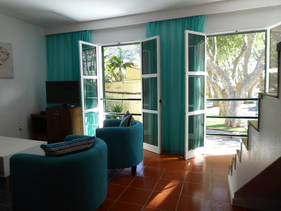 1ºandar- vista da sala para a Alameda
