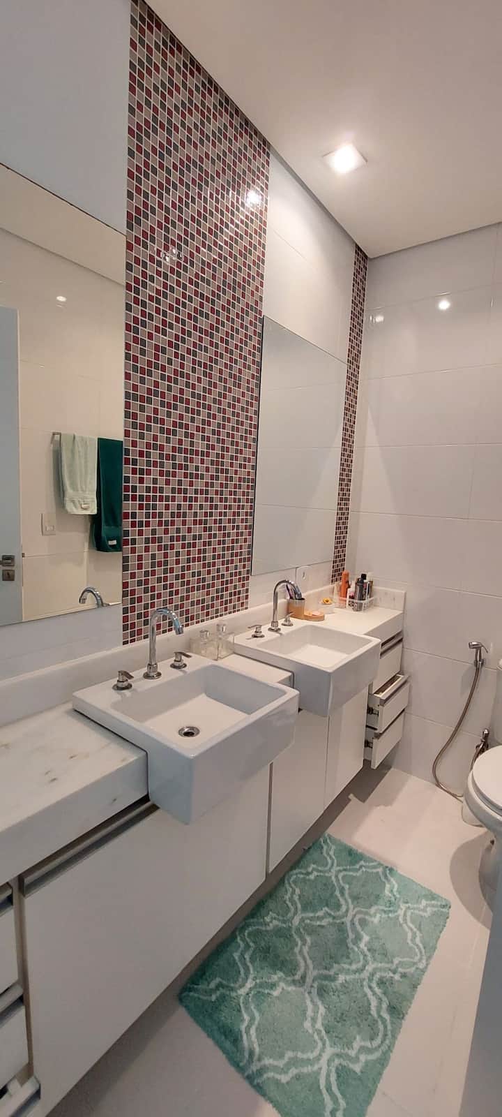 حمام الجناح الرئيسي