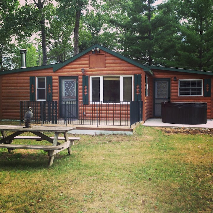 Cabin on Second Lake Houses for Rent in Willow River, Minnesota