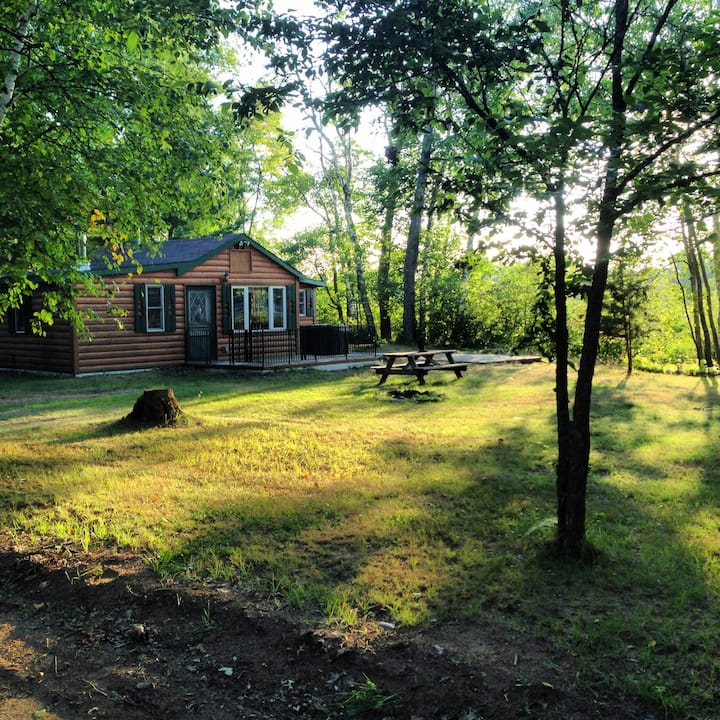 Cabin on Second Lake Houses for Rent in Willow River, Minnesota
