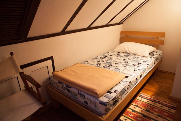 ห้องเล็ก