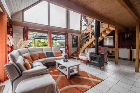 The Wooden Ecrin and its wellness space