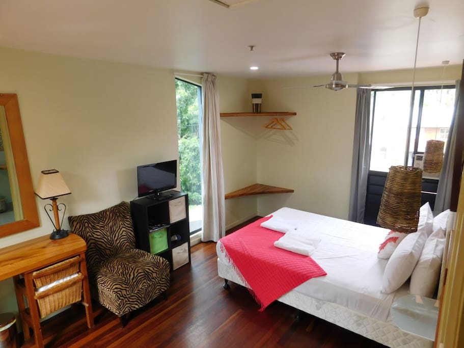 Fresh quality linen and soft fluffy towels