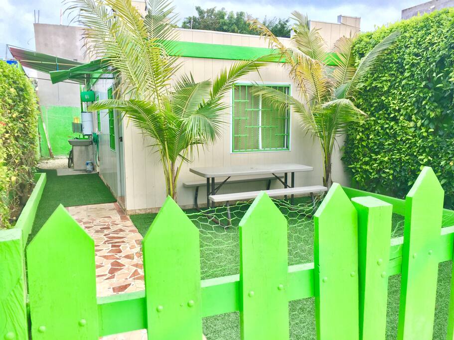 NICE FRONT AND BACK YARD