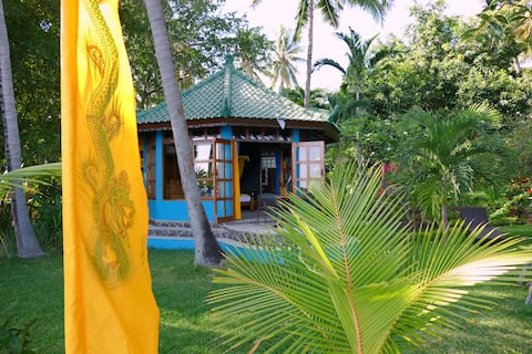 Beachfrontbungalow Villa Oasis