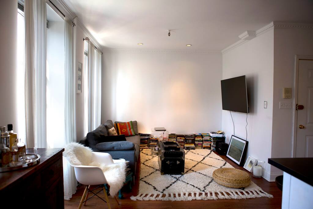 Living Room/Couch