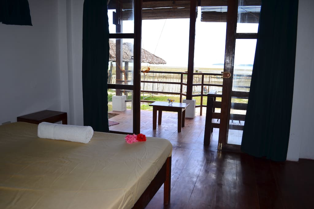Spacious rooms with AC, Private Bathroom and entrance.