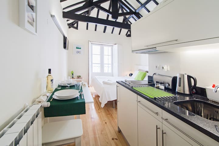 CLÉRIGOS GREEN (Double Studio)