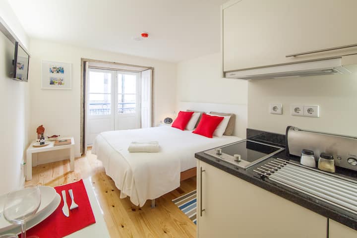 CLÉRIGOS RED (Double Studio)