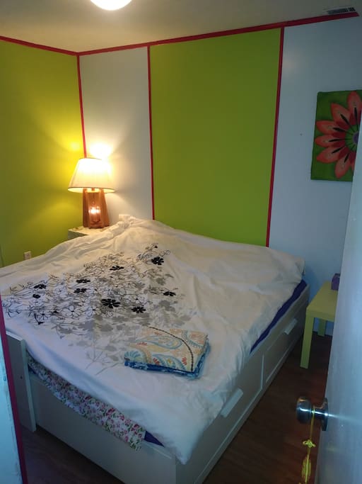 This is how Room B looks when the trundle bed is set up for two or three people.