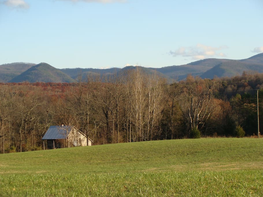 Writer's Retreat on Shenandoah farm Cabins for Rent in Buena Vista