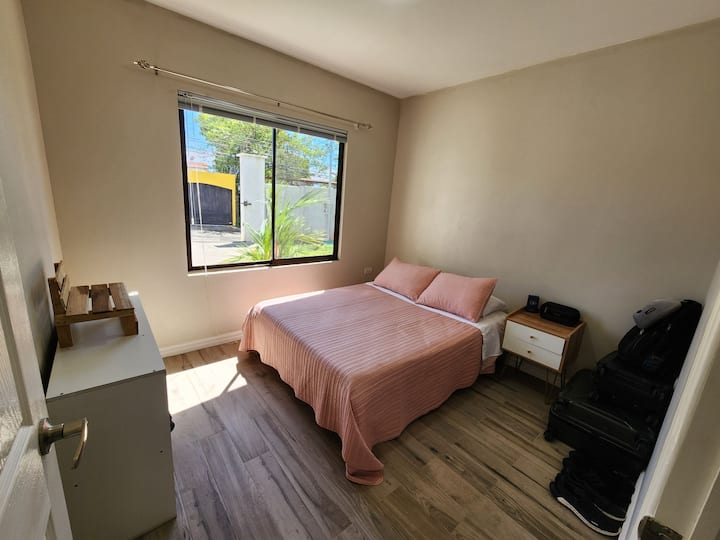 غرفة النوم 2