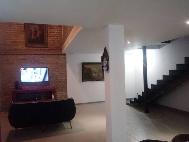 Hermoso duplex interno en la mejor zona de Mza