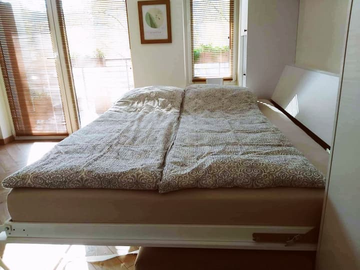 السرير بحجم كينغ