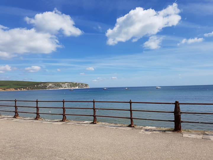 Water's Edge, The Parade, Swanage Flats for Rent in Swanage, Dorset