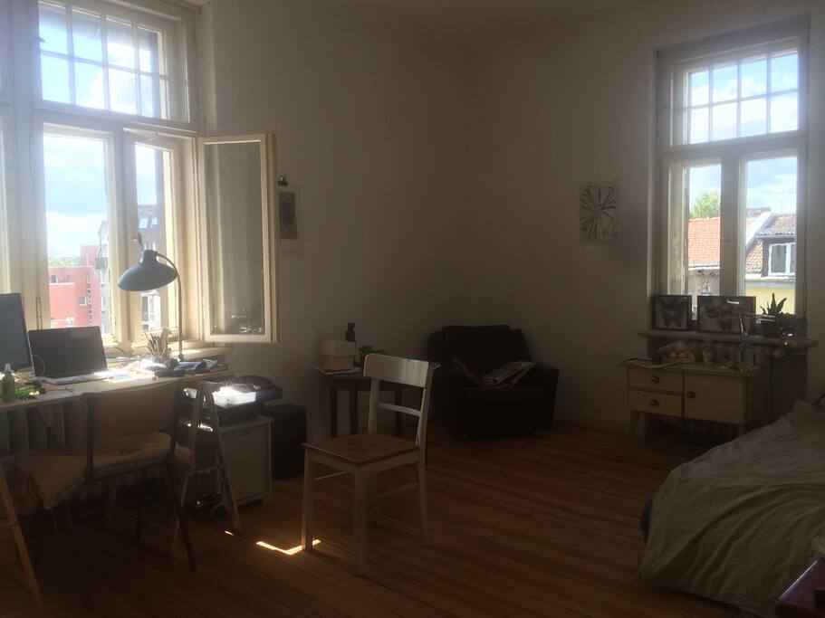 The room by day