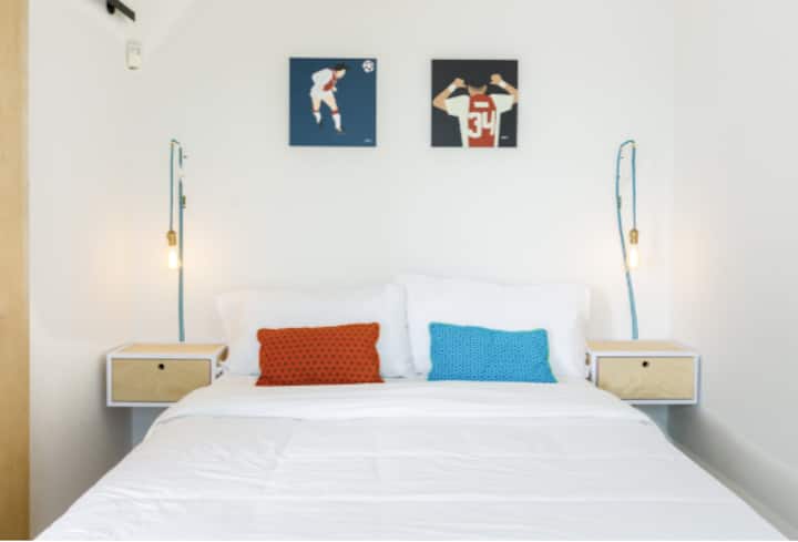 غرفة النوم رقم4 سرير بحجم كوين